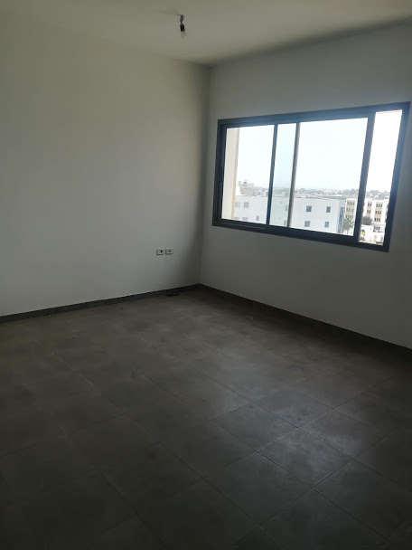 La Soukra Charguia 2 Bureaux & Commerces Bureau Bureau 130 m2 hall plus 3  charguia 2