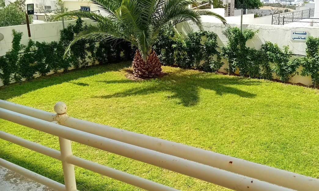 Mnihla Jardins d'el Menzah Vente Appart. 4 pices Bel appartement avc grand balcon et vue imprenable