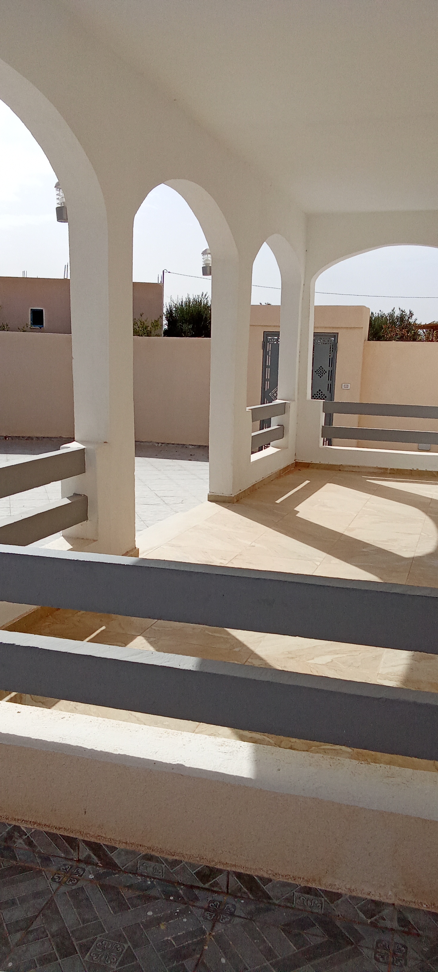 Djerba - Houmet Essouk Djerba  Vente Maisons Villa ave studio  beni bendou