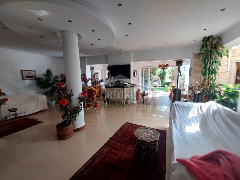 La Marsa Gammart Location Maisons Villa s5 meuble avec piscine  gammarth mvl0377