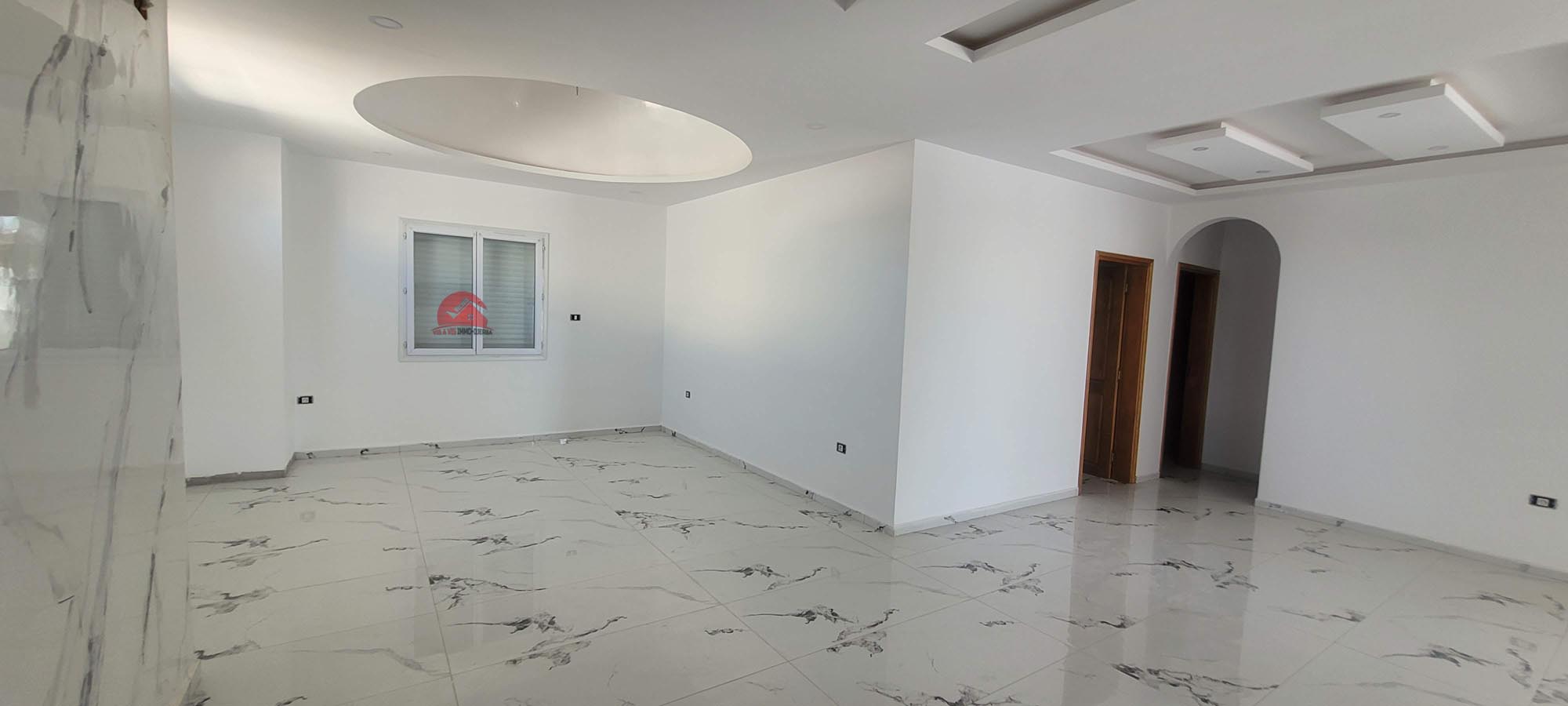 Djerba - Midoun Zone Hoteliere Vente Maisons Villa avec etage independant a djerba  ref v673
