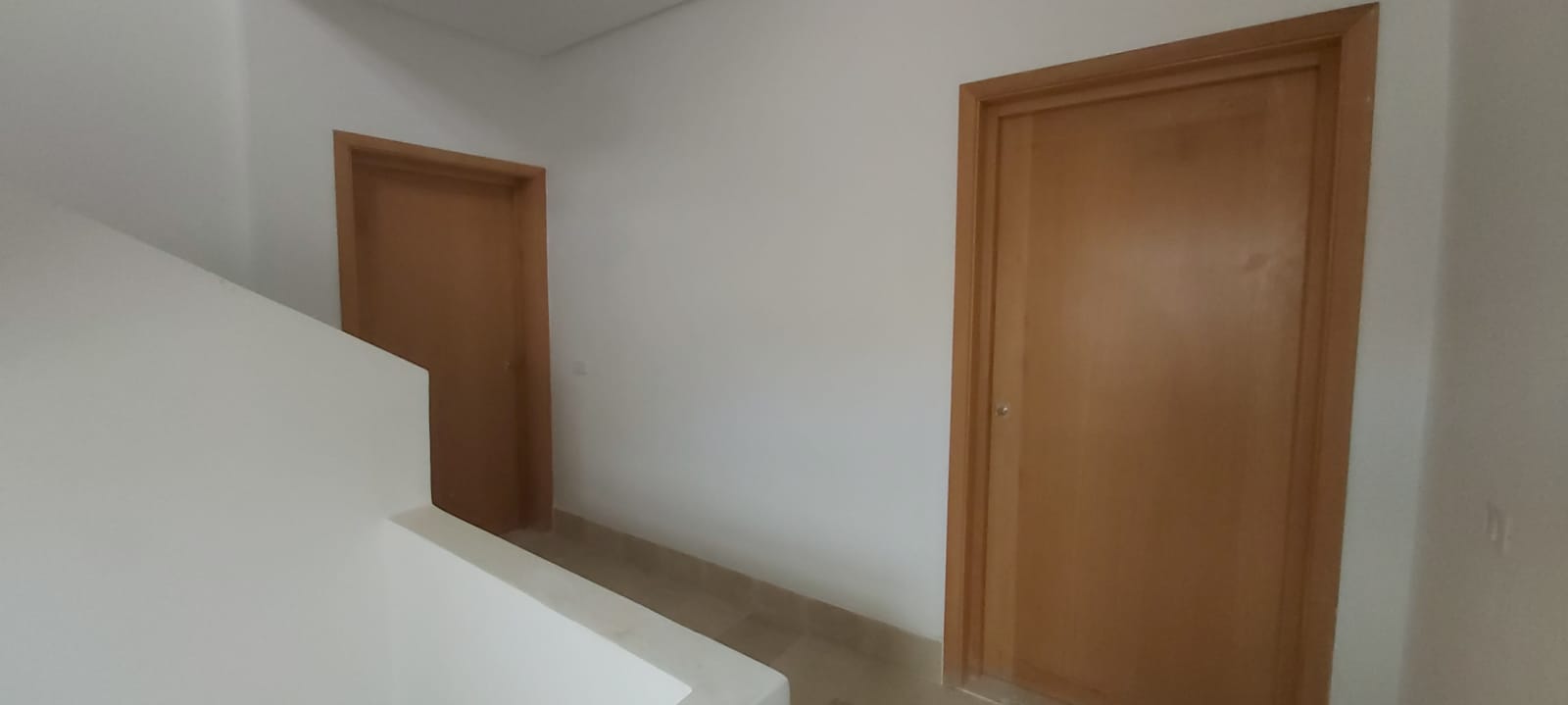 La Soukra Borj Louzir Location Appart. 3 pices Appartement s2 au premier etage