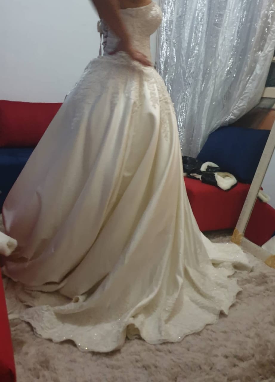 El Ouerdia Bellevue Femmes Autre Robe mariage