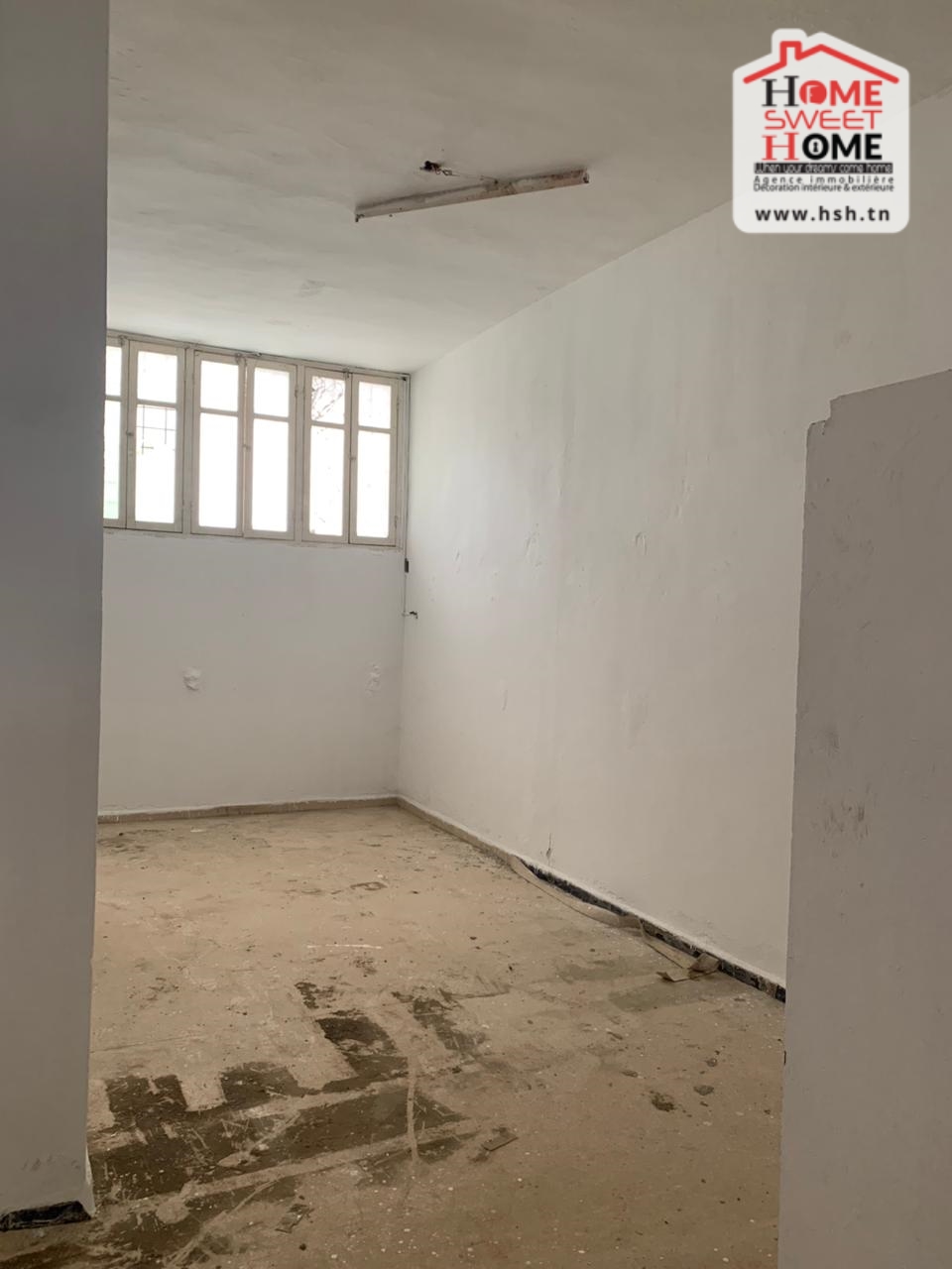 La Marsa Marsa Safsaf Bureaux & Commerces Surfaces Dpt fourrat  la marsa