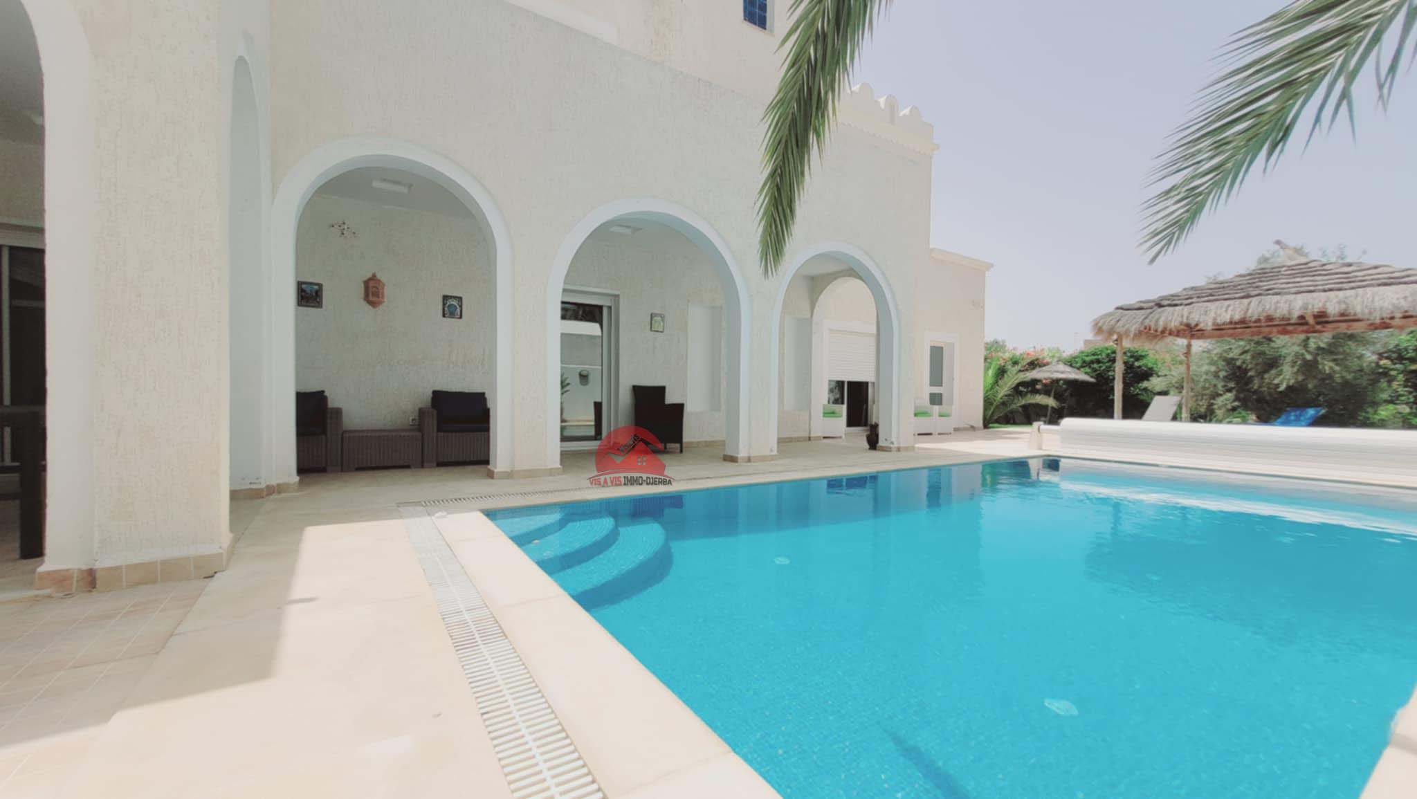 Djerba - Midoun Aghir Vente Maisons Villa avec piscine a djerba aghir  ref v681