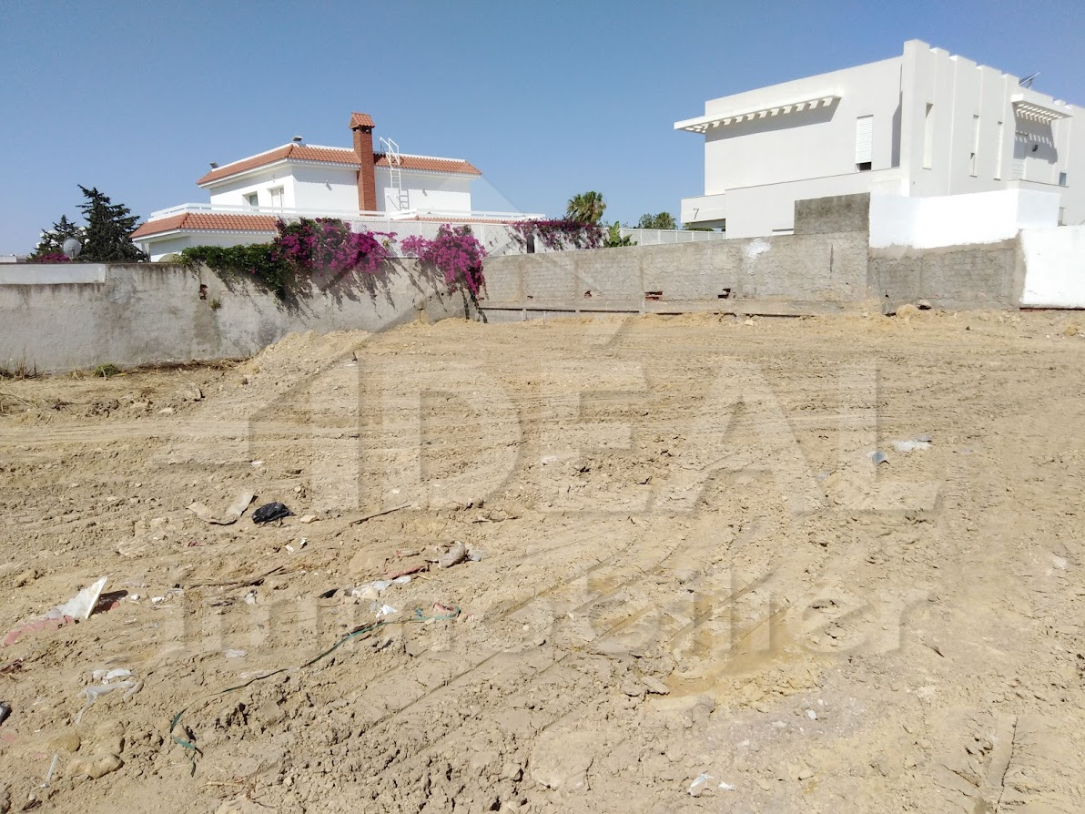 La Soukra La Soukra Terrain Terrain nu Terrain de 660m2  la soukra