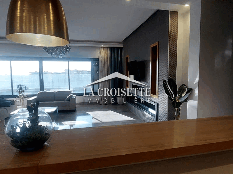 La Marsa Berge Du Lac Location Appart. 4 pices Penthouse meubl s3 avec piscine mal0376