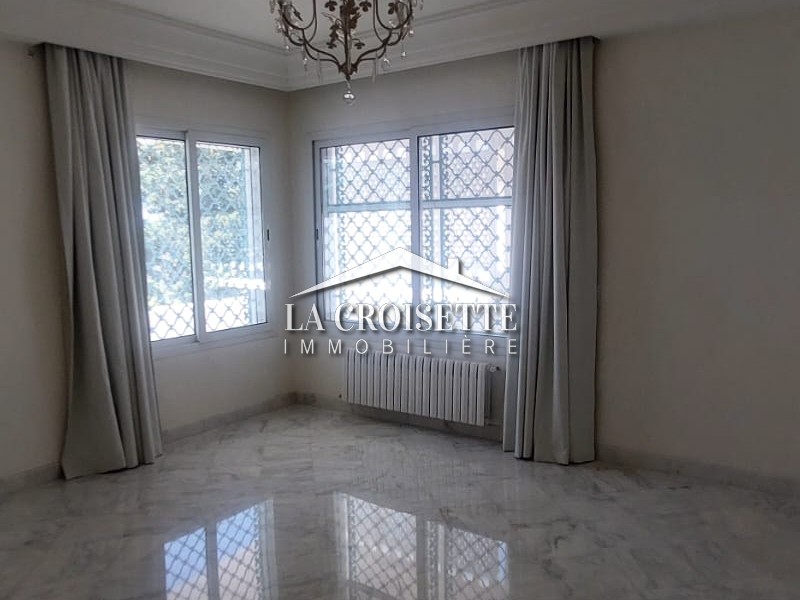 La Marsa Marsa Ennassim Location Maisons Villa s5 avec piscine  la marsa mvl1555