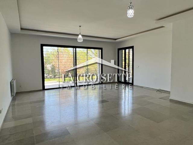 La Marsa Cite Du Stade Location Appart. 5 pices+ Appartement s4 avec jardin  la marsa zal1758