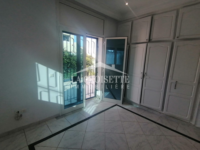 La Soukra La Soukra Location Maisons Villa plain pied  la soukra zvl1554