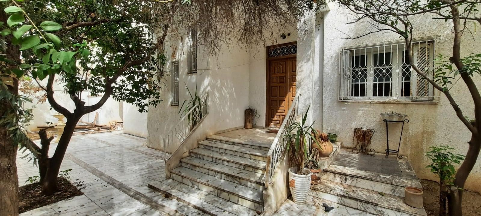 Le Bardo Ksar Said Vente Maisons Villa s7 avec jardin