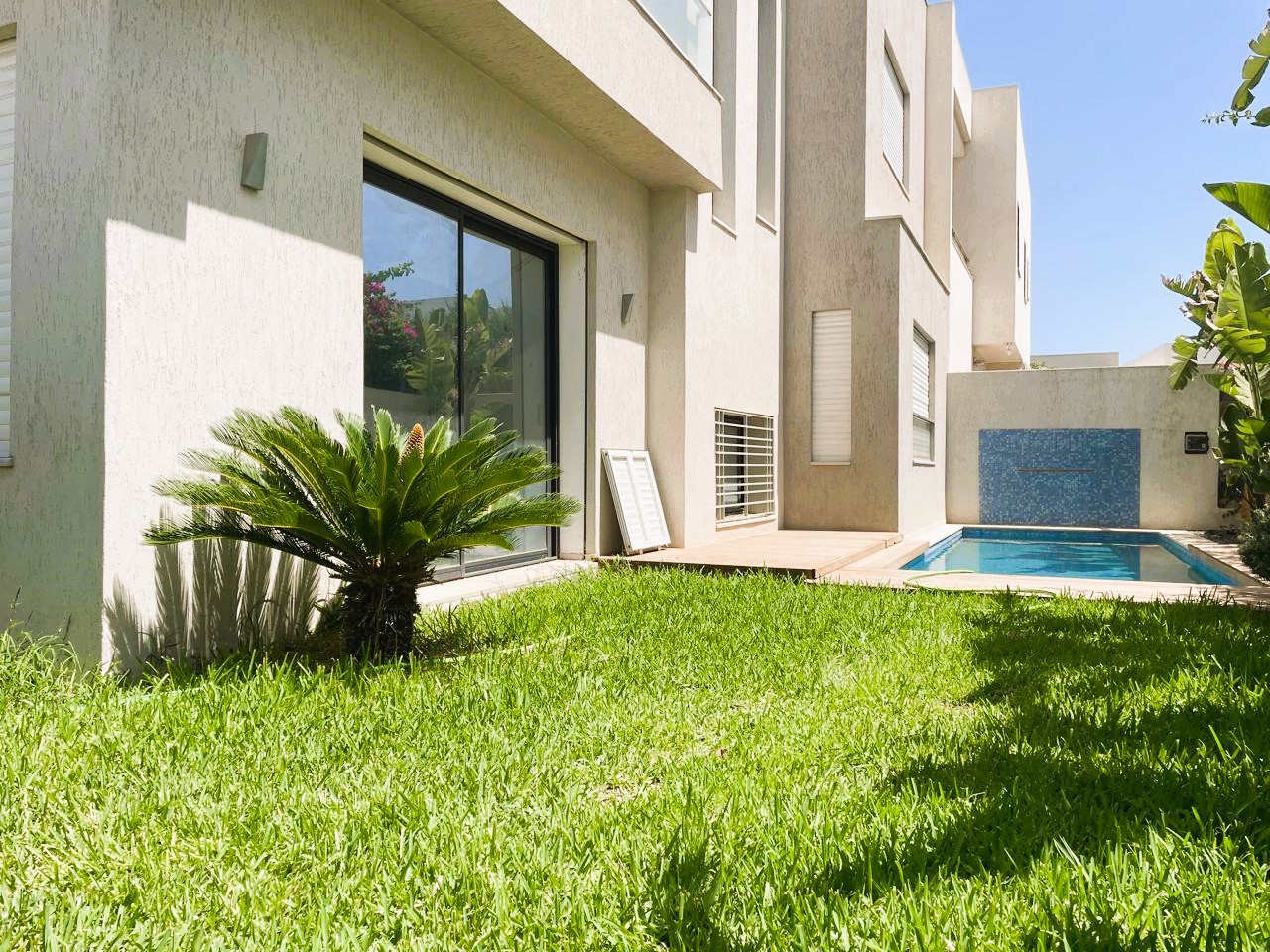 La Soukra La Soukra Vente Maisons Une villa  de 253m2 avec piscine  la soukra