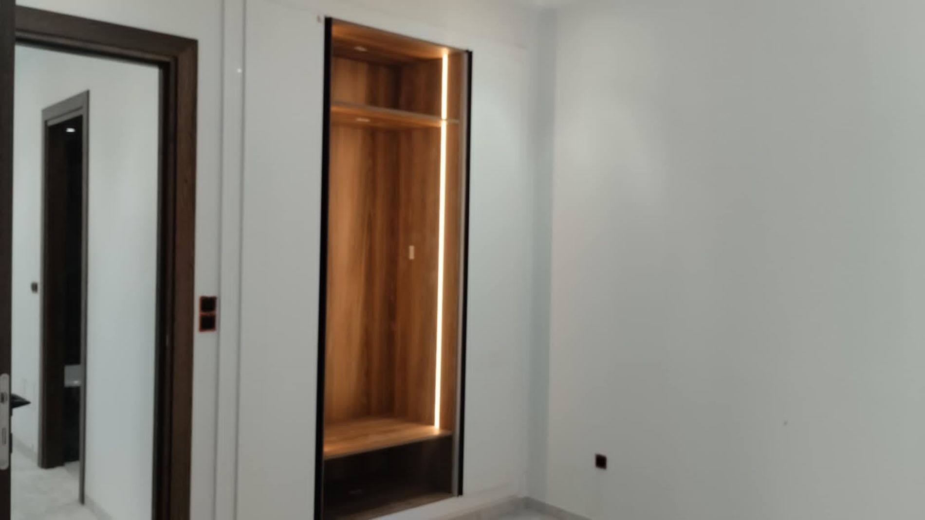 Ain Zaghouan Ain Zaghouan Vente Appart. 3 pices Appartement s2  nouvelle soukra