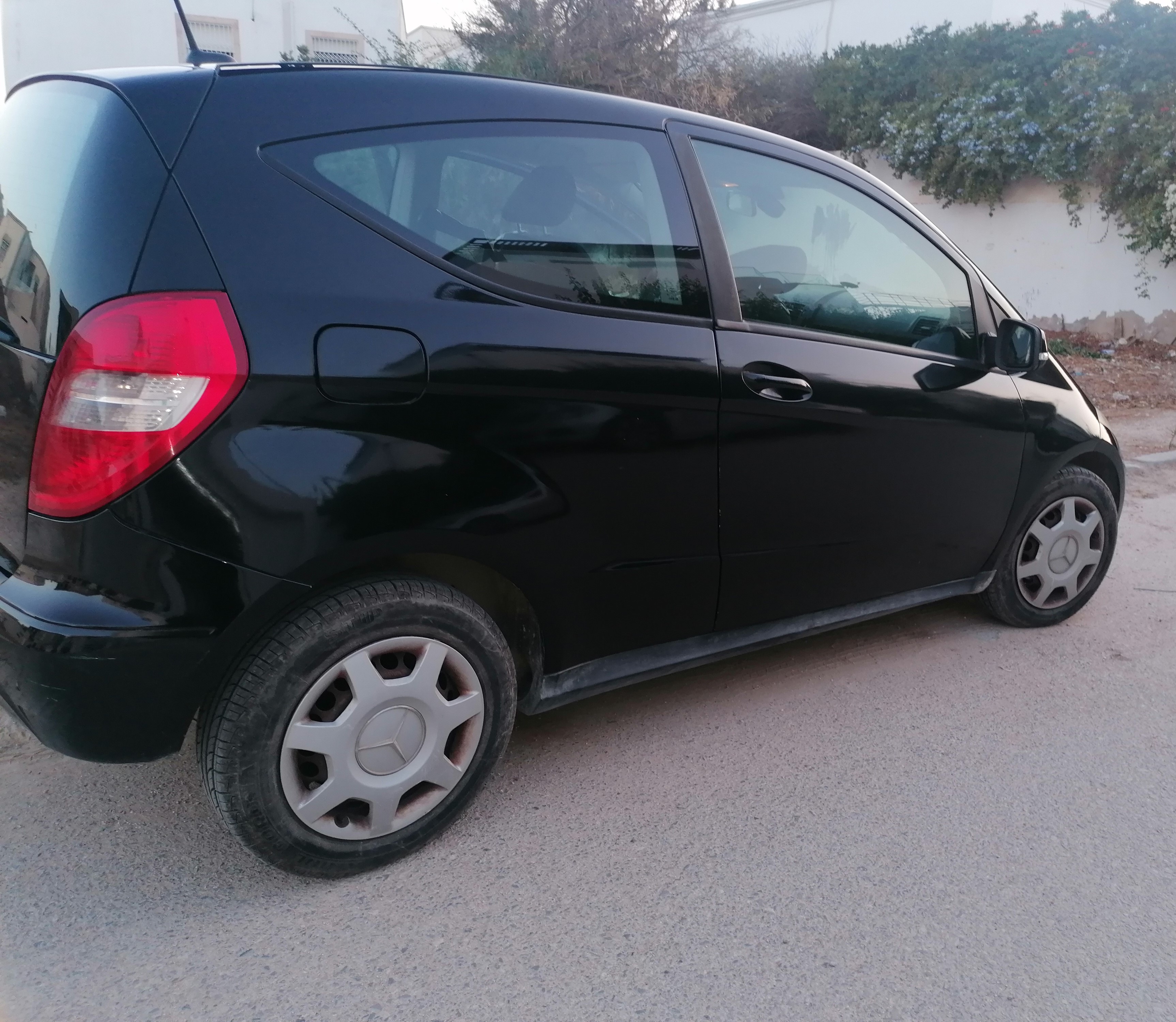 La Marsa Gammart Mercedes A Mercedes benz