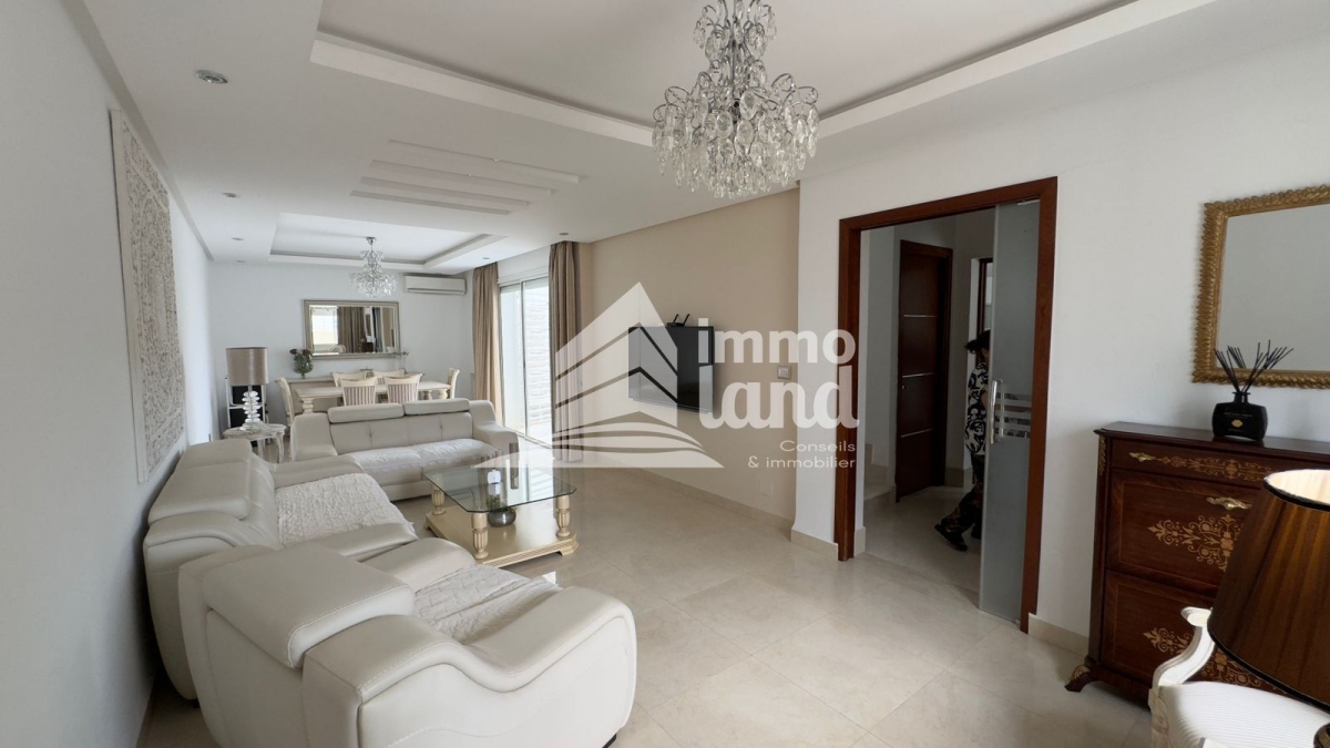 La Marsa El Aouina Vente Duplex Duplex s3 jumele avec terrasse  l'aouina