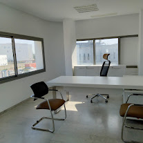 La Soukra Charguia 2 Bureaux & Commerces Bureau Joli bureau 190 m2  charguia 2