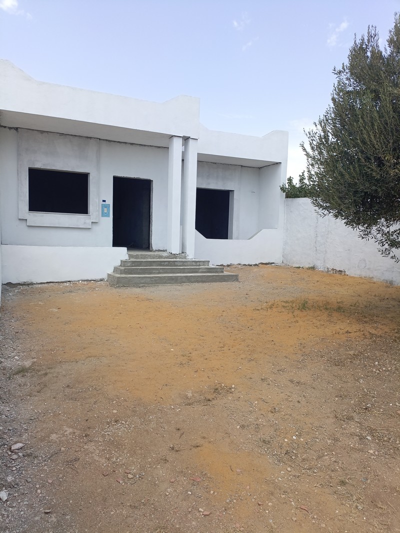 Hammamet Hammamet Vente Maisons Av maison  non fini de 220m  hammamet sud