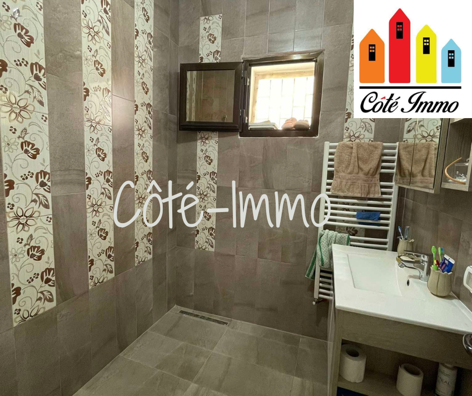 Hammam Chatt Borj Cedria Vente Maisons Villa s5  borj cedriya