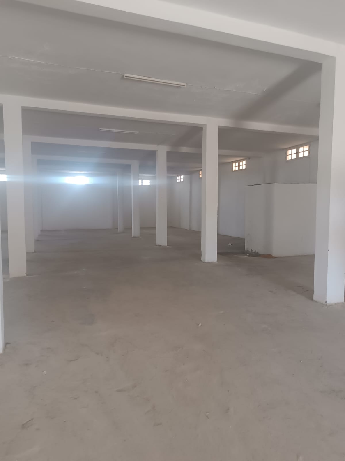 La Soukra La Soukra Bureaux & Commerces Surfaces Dpt  la soukra