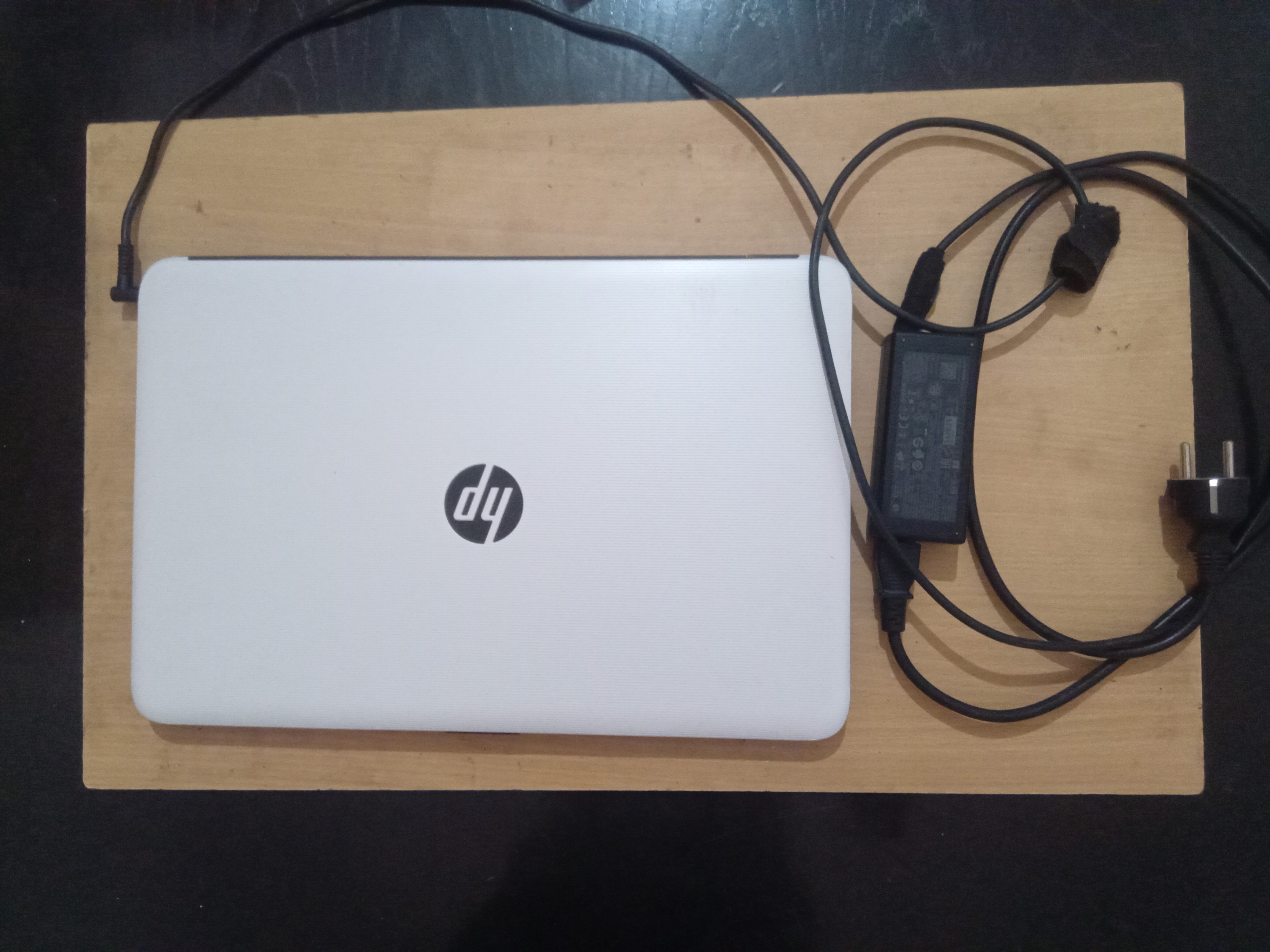 Bab Bhar Bab Bhar HP  / Compaq Autre Pc portable hp i7