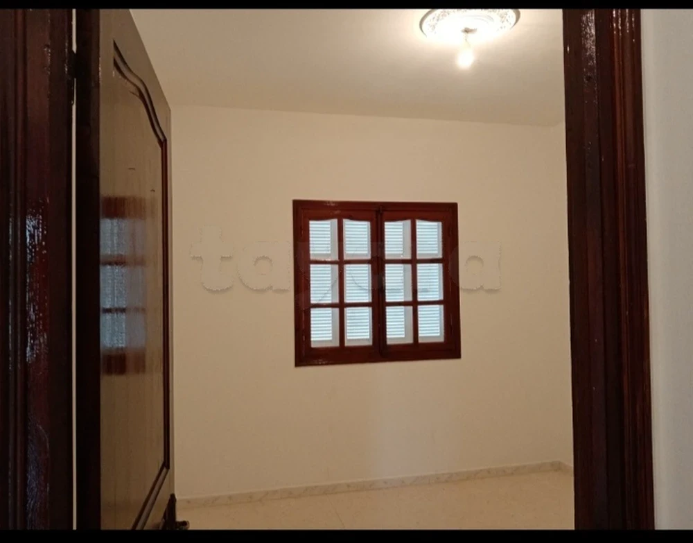 Carthage El Yasmina Location Appart. 2 pices Appartement hall 2 tres propre a carthage yassmina