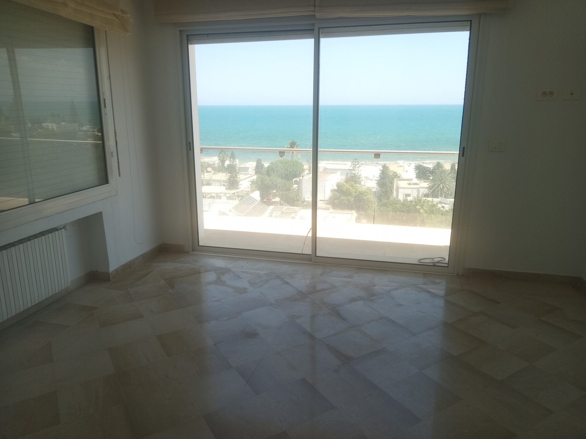 La Marsa Marsa Safsaf Location Appart. 3 pices Un appartement plein vue mer  marsa cube