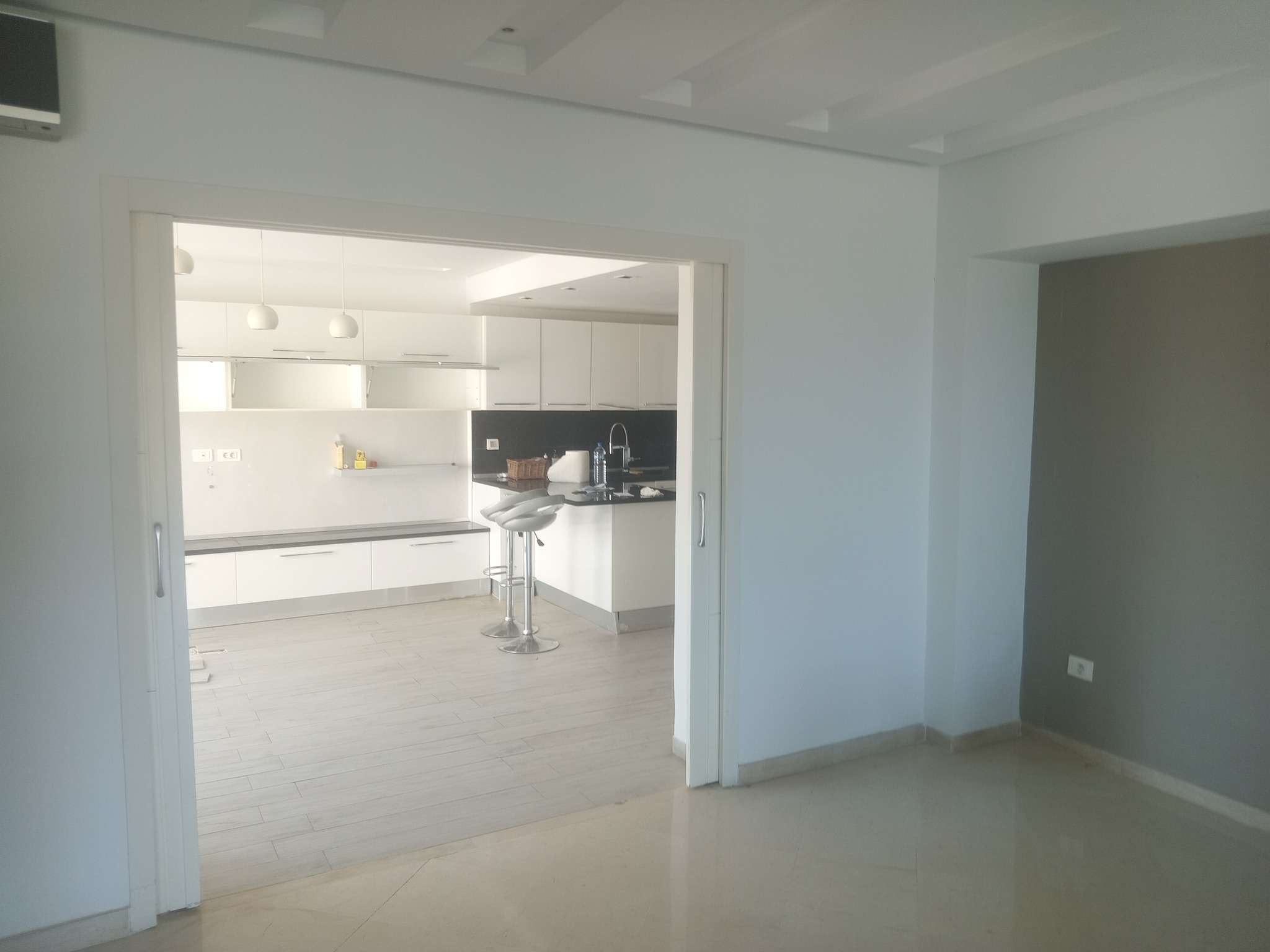 La Marsa Marsa Safsaf Location Appart. 3 pices Un appartement plein vue mer  marsa cube