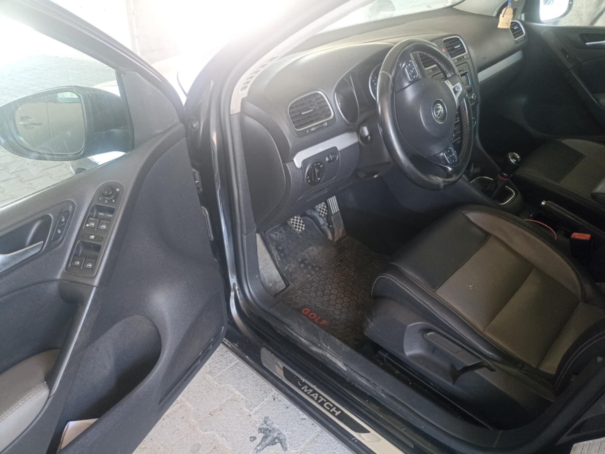 Ezzahra Cite El Amen Volkswagen Golf 6 Voiture lelkesseb trs bonne affaire