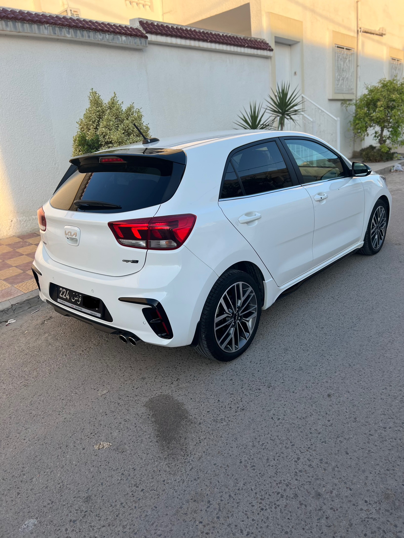 El Menzah Cite El Mahrajene Kia Rio Kia rio gt line