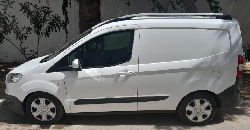 Ariana Ville Ariana Ford Transit Ford transit courier