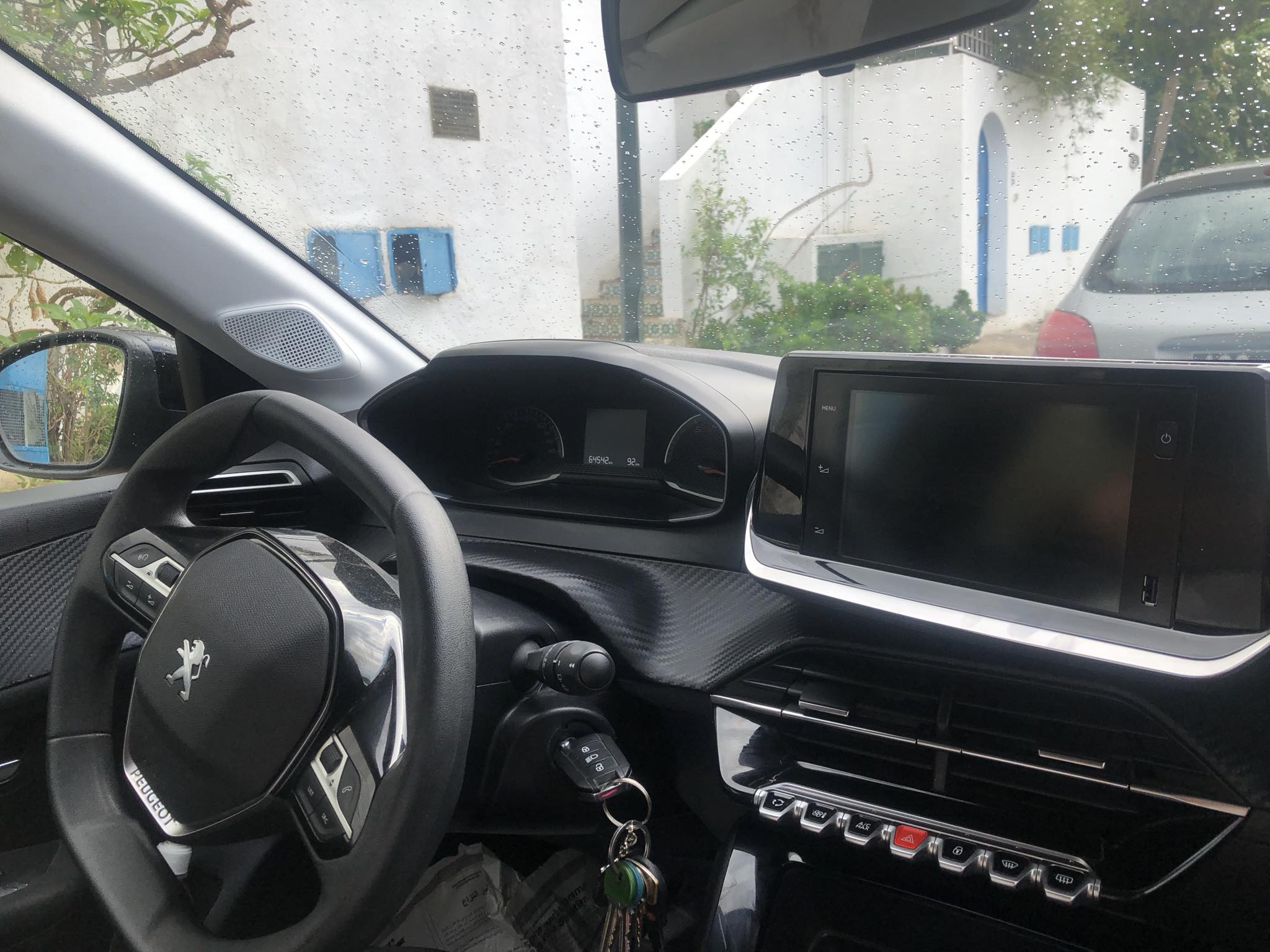 La Marsa Cite El Ahmadi Peugeot 208 Peugeot 208 5cv premire main