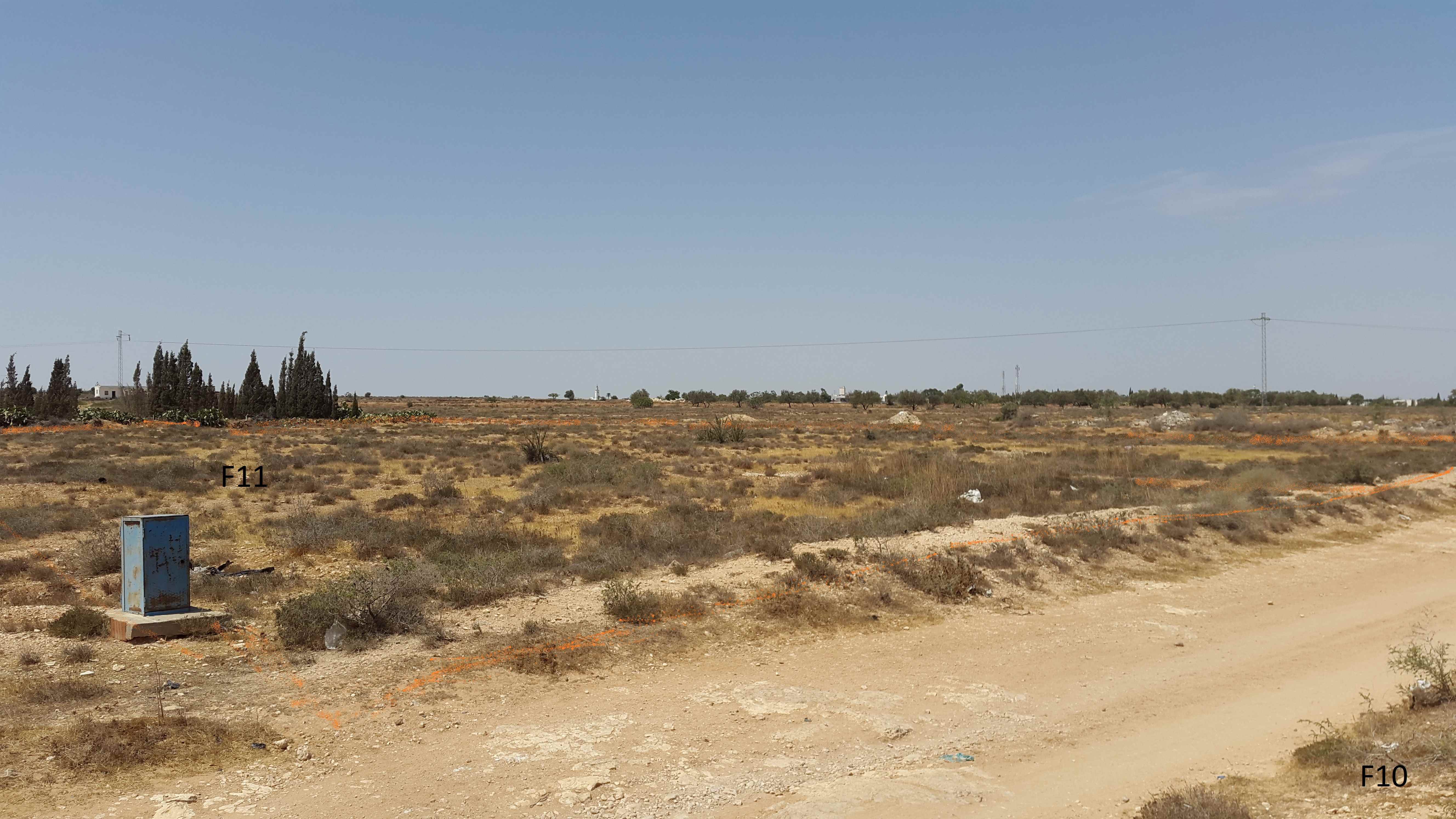 Sahline Mesjed Issa Terrain Terrain nu Le bon emplacement pour votre projet