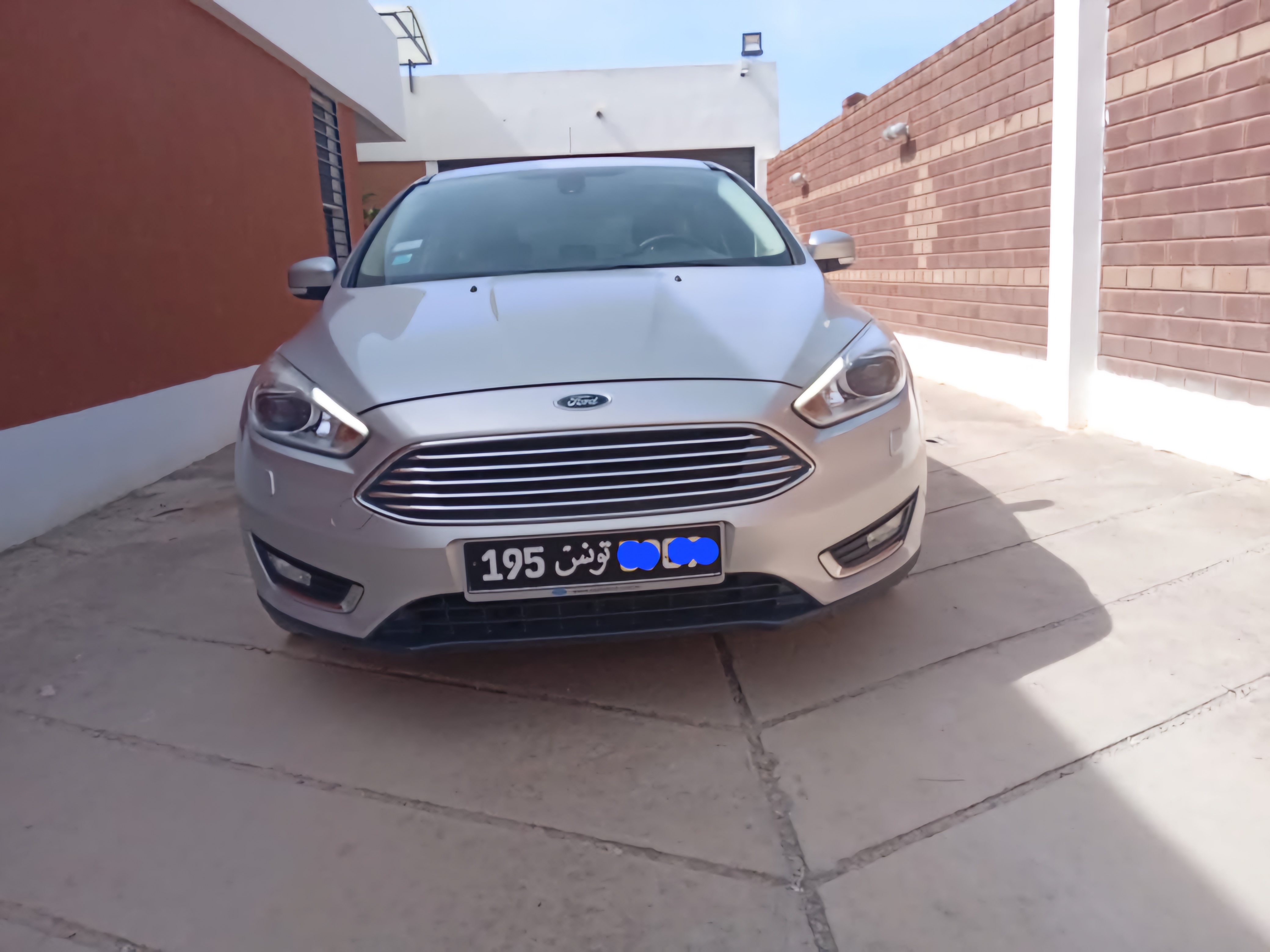 Sidi Thabet Bejaoua 2 Ford Focus Ford focus titanium full option