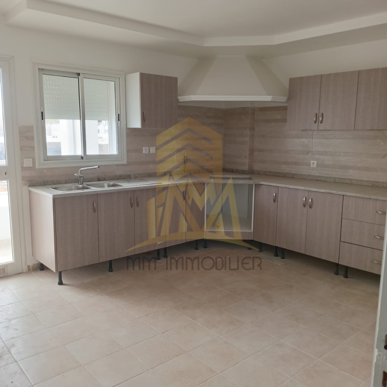 Ariana Ville Cite Essaada (Riadh Andalous) Location Appart. 2 pices Des appartements  riadh el andalos