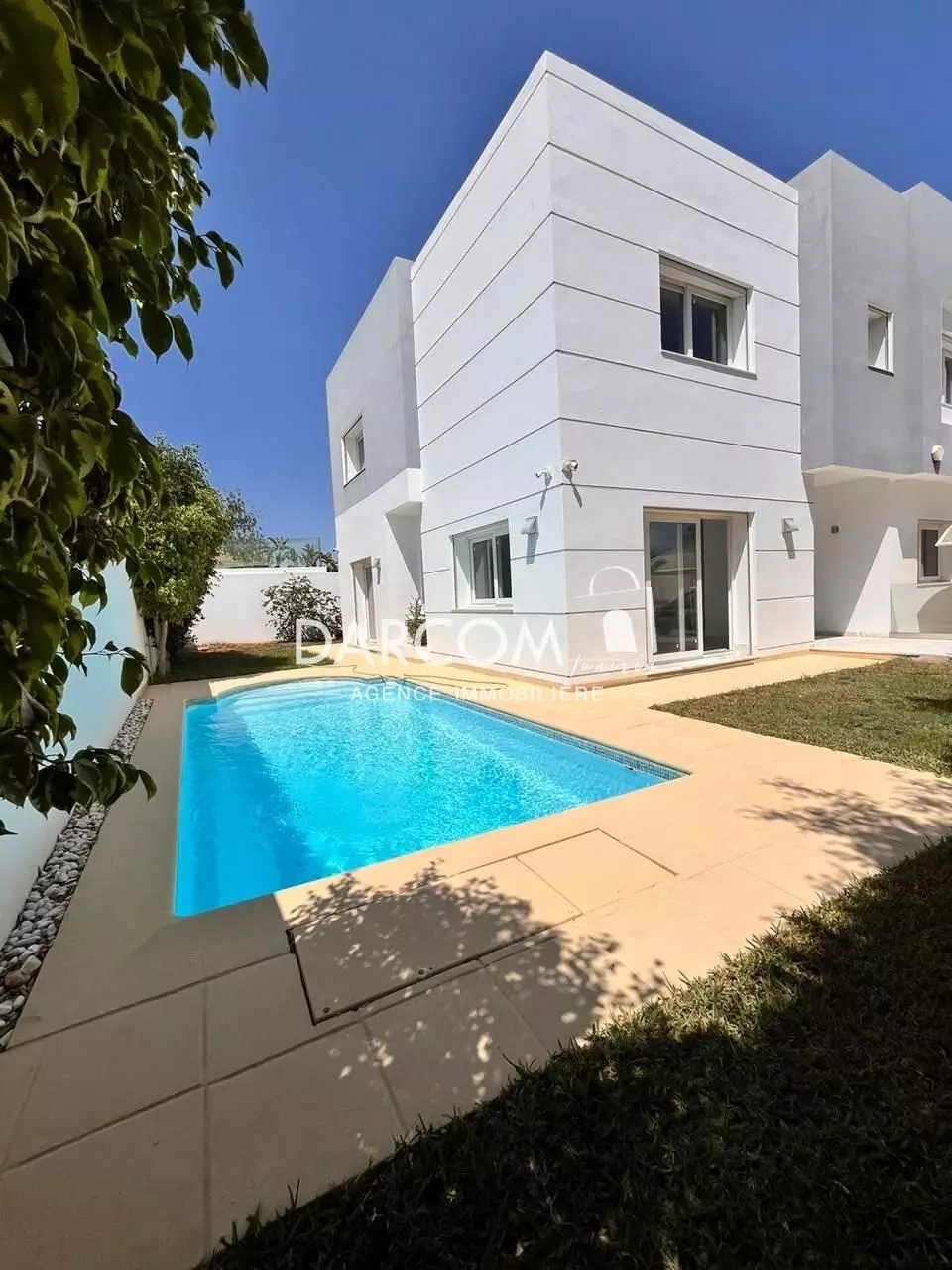 La Soukra Chotrana 2 Location Maisons Villa avec piscine a chotrana 2