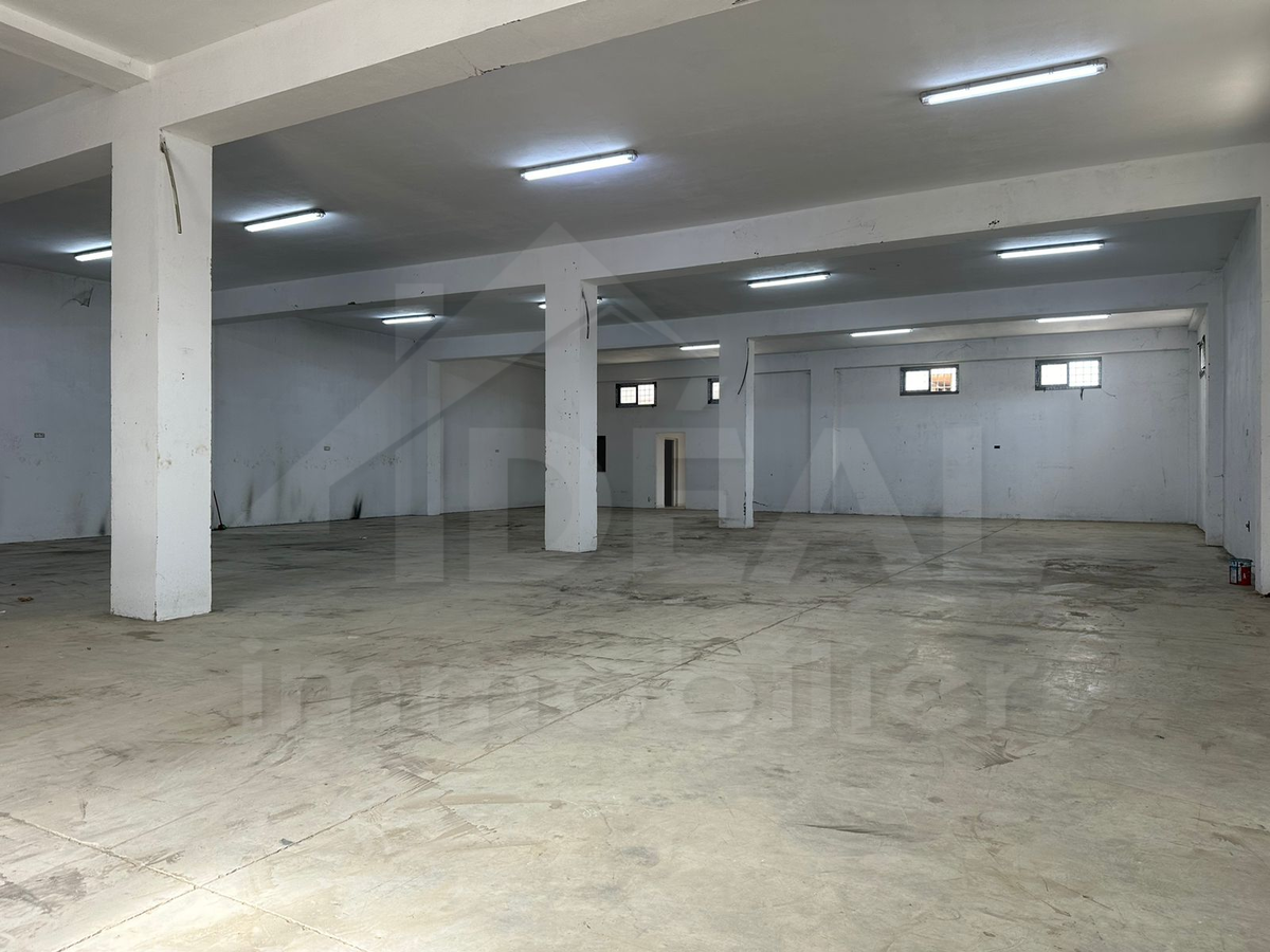 La Marsa Cite Bhar Lazreg Bureaux & Commerces Atelier,Garage Al dpt  bhar lazreg