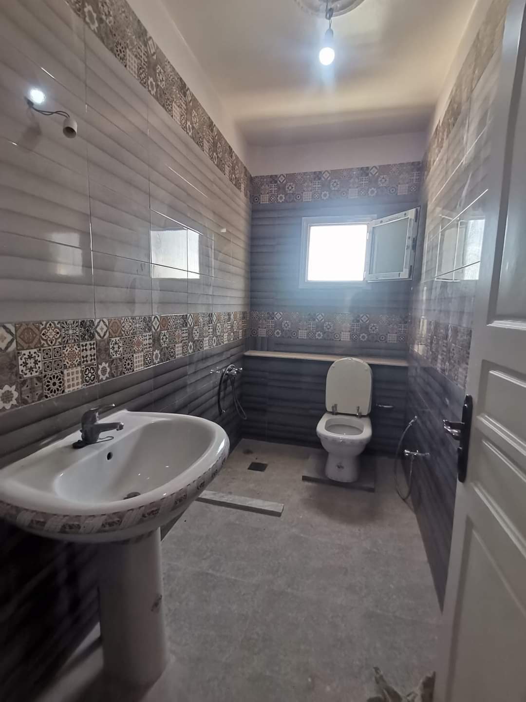 Hammam Chatt Borj Cedria Location Appart. 3 pices Appartement s2 470 nouvelle construction