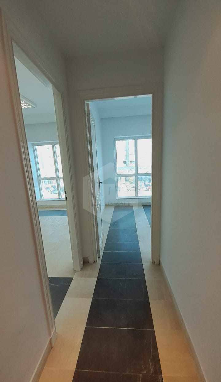 Cite El Khadra Zone urbaine nord Location Appart. 5 pices+ Bureau de type s4