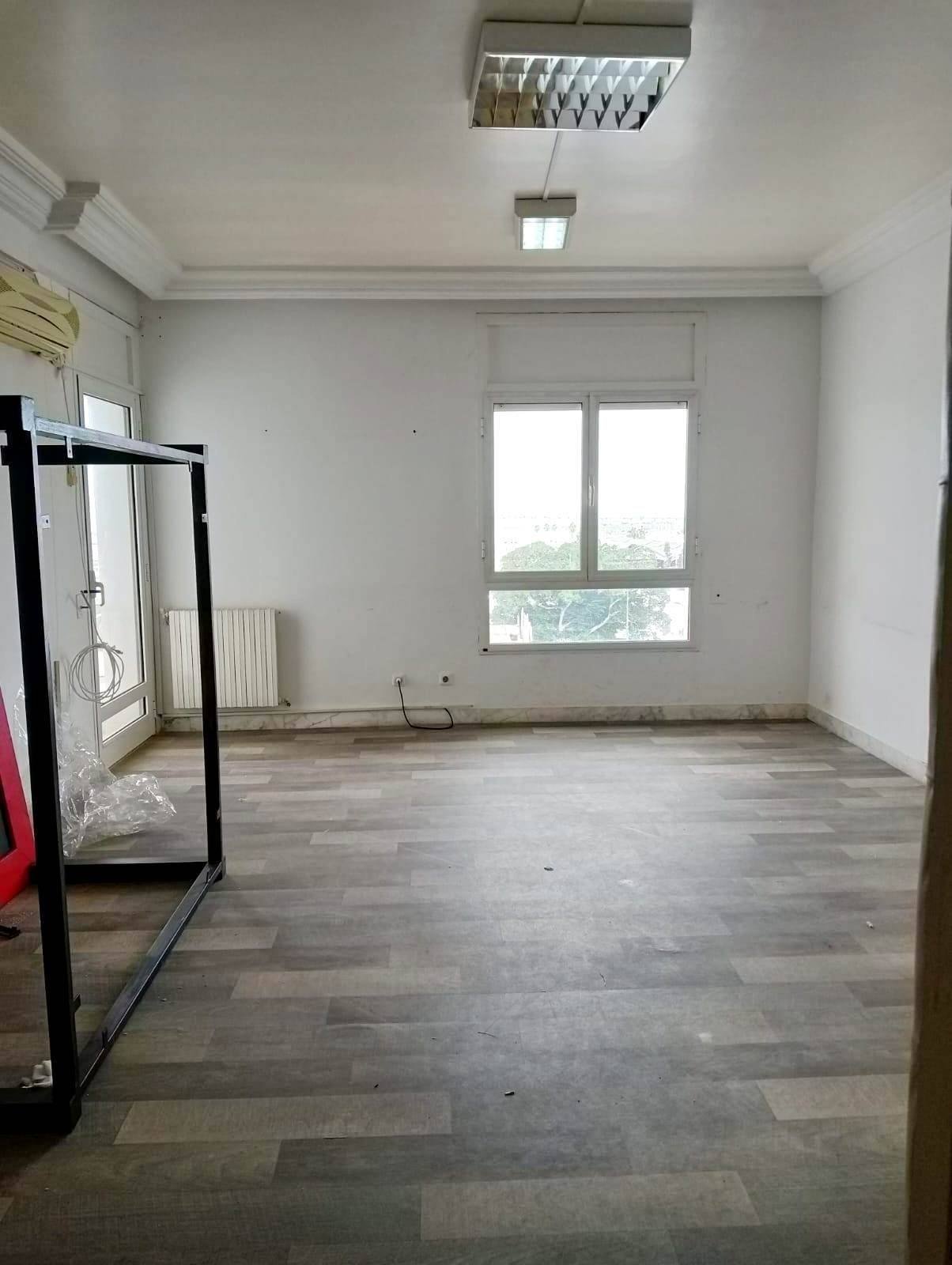 Bab Bhar Bab Bhar Vente Appart. 5 pices+ Un appartement s4 de 154 mtres carrs