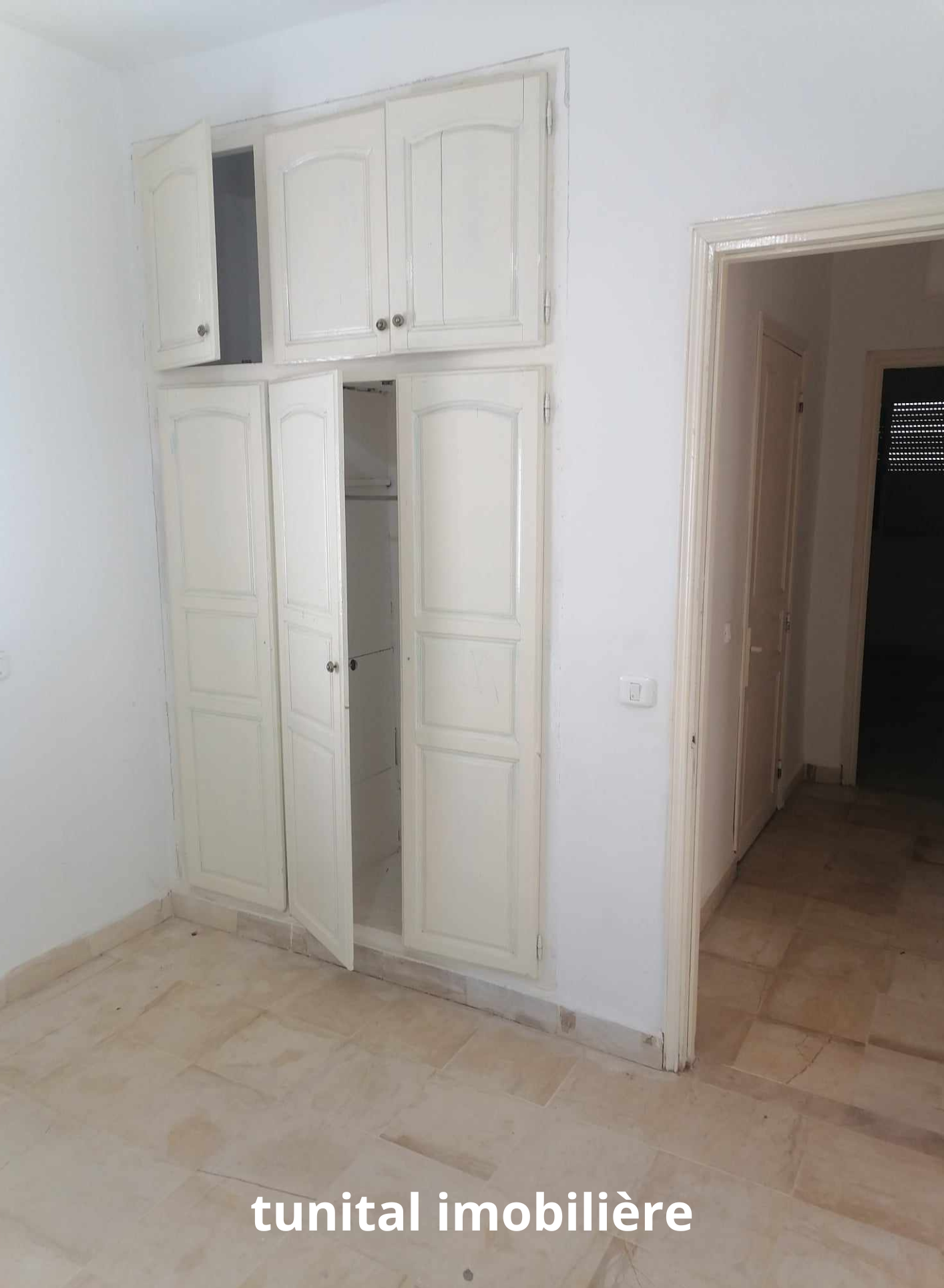 La Marsa Cite Bhar Lazreg Vente Maisons Villa entre soukra et bhar lazreg