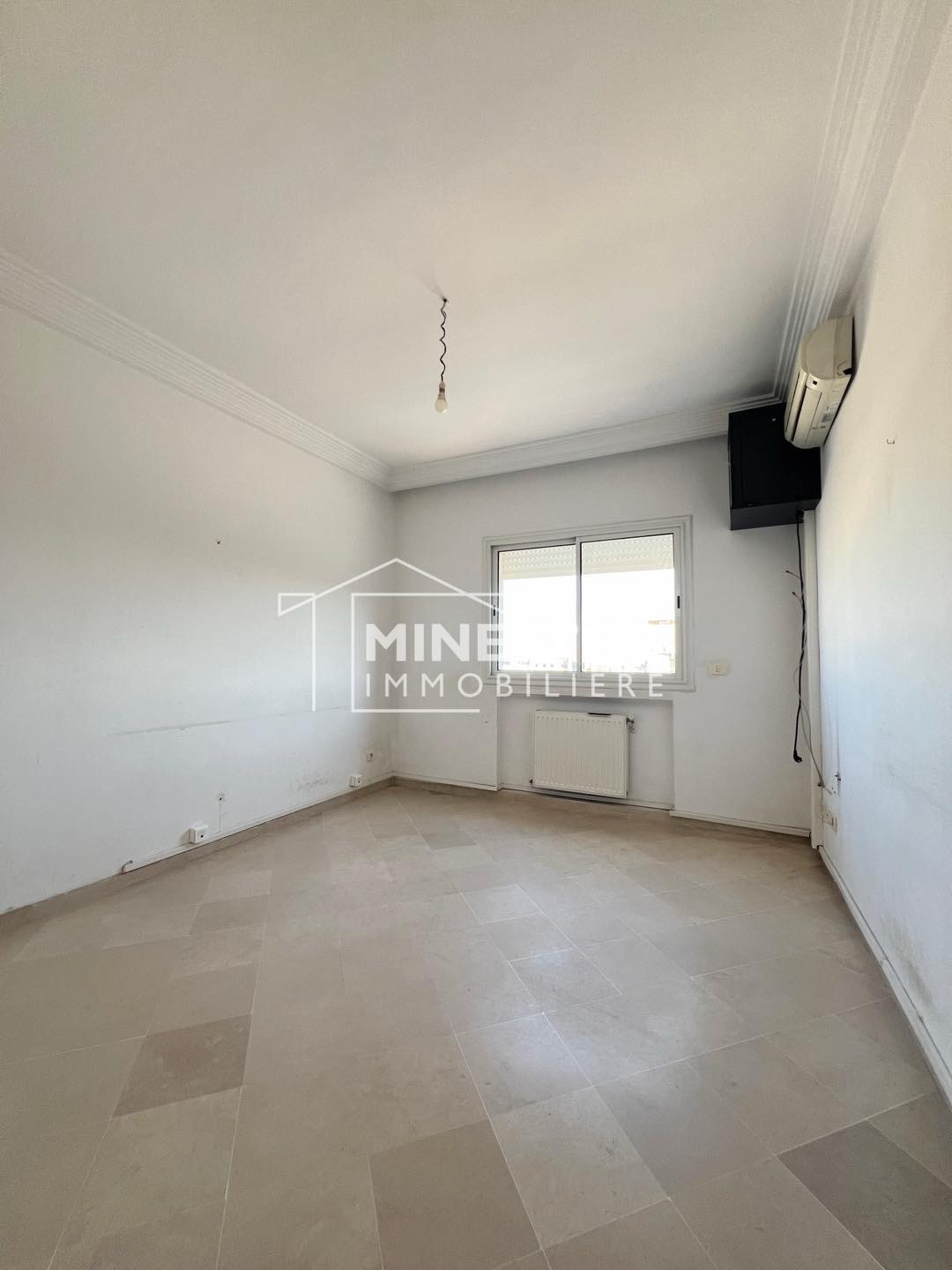 Cite El Khadra Zone urbaine nord Location Appart. 3 pices Appartement s2 meubl au centre urbain