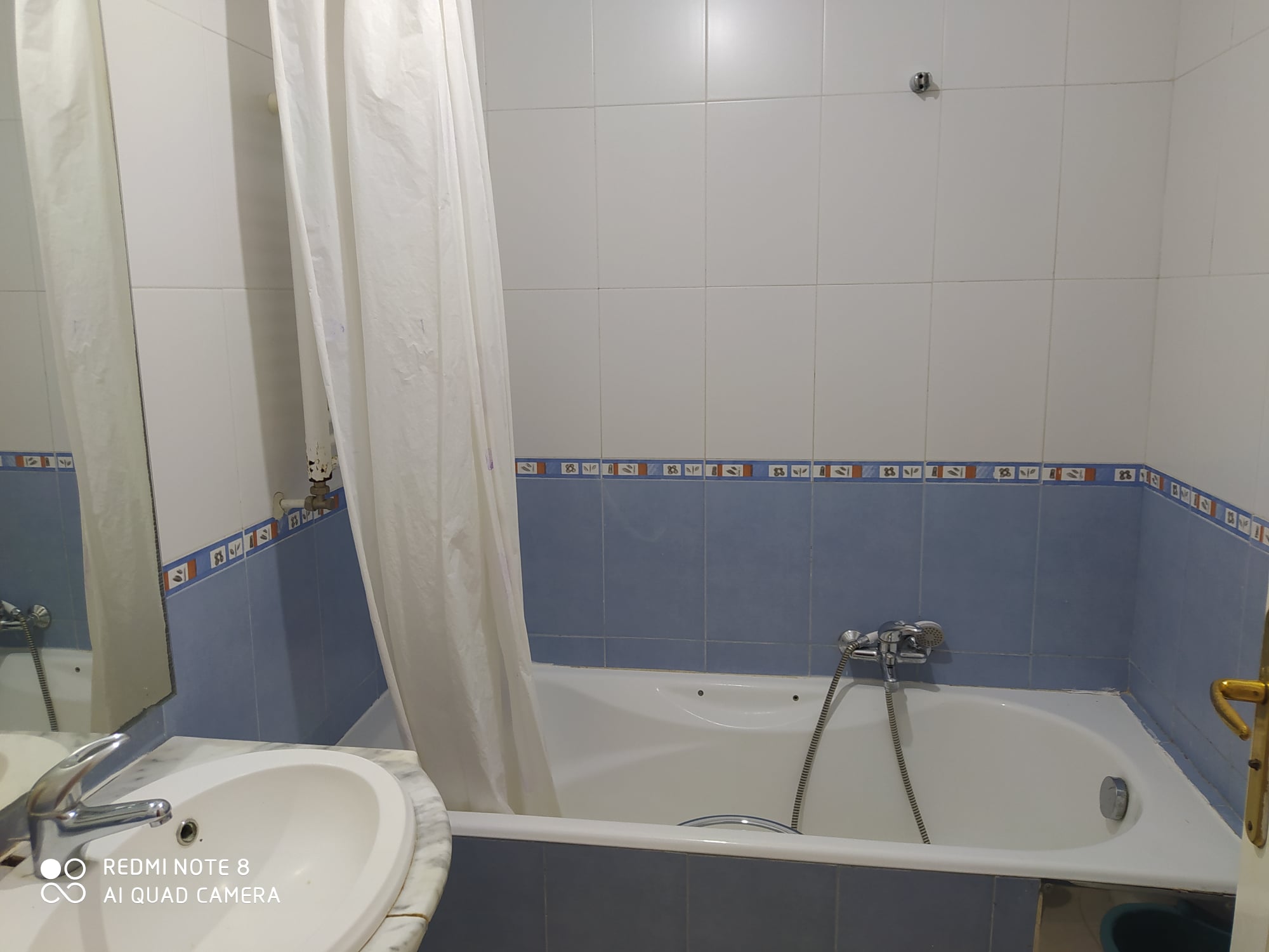 La Marsa El Aouina Location Appart. 2 pices Appartement s1 meubl  cit el wahat