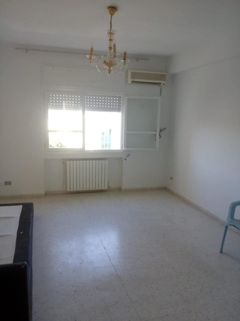 Ariana Ville Cite Ennasr 1 Location Appart. 2 pices Ennaser 1 residence garde 2 pices  3me etage