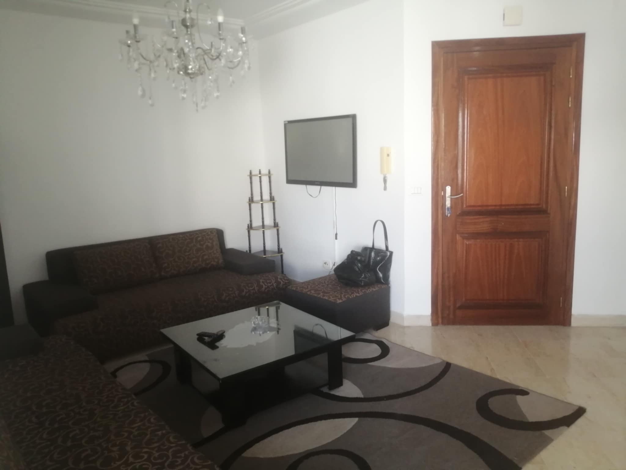 La Marsa El Aouina Location Appart. 3 pices Appartement a ain zagouane a l'anne