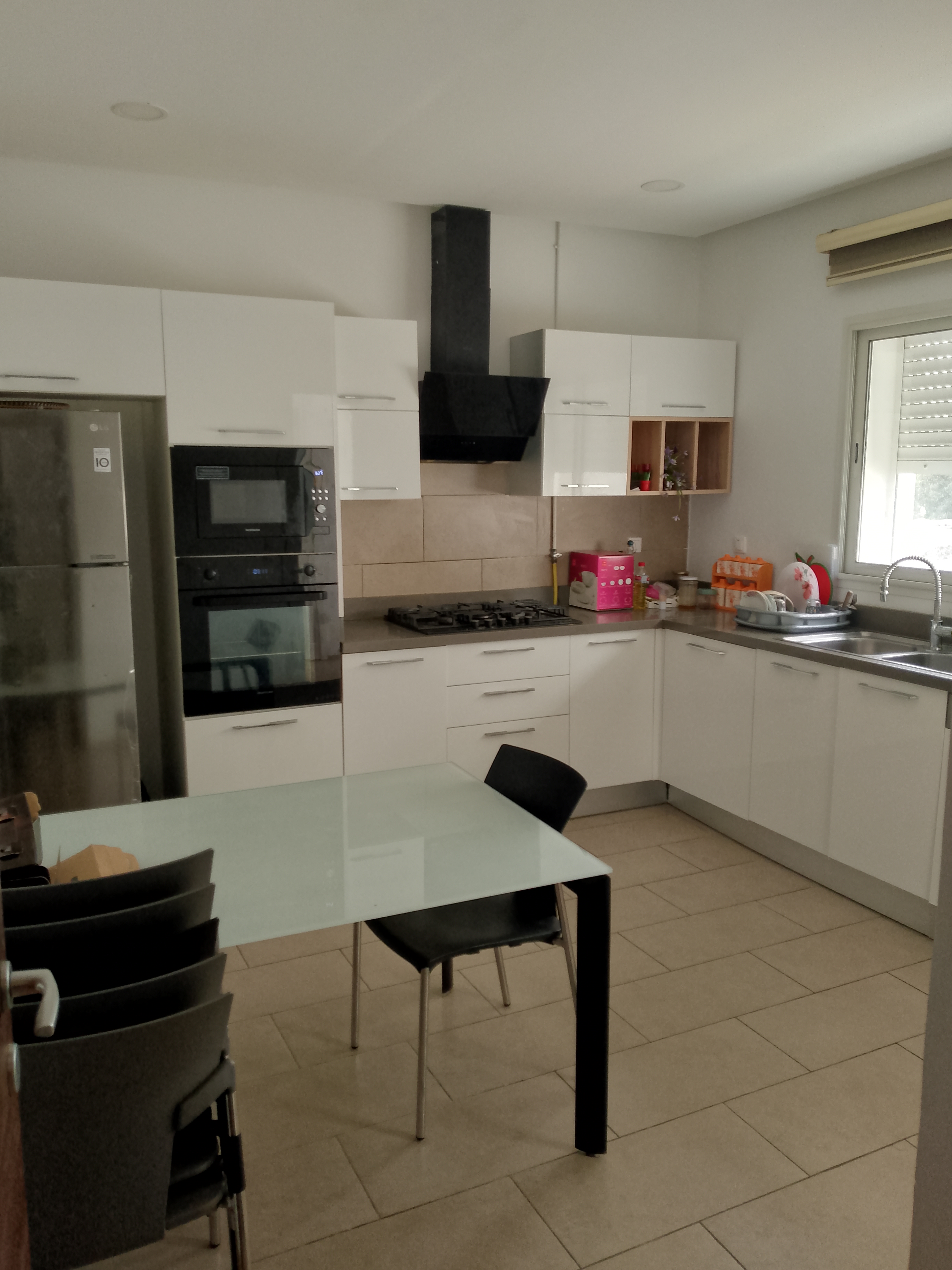 Ain Zaghouan Ain Zaghouan Location Appart. 4 pices Bel s plus 3 meubl avec chambre de service