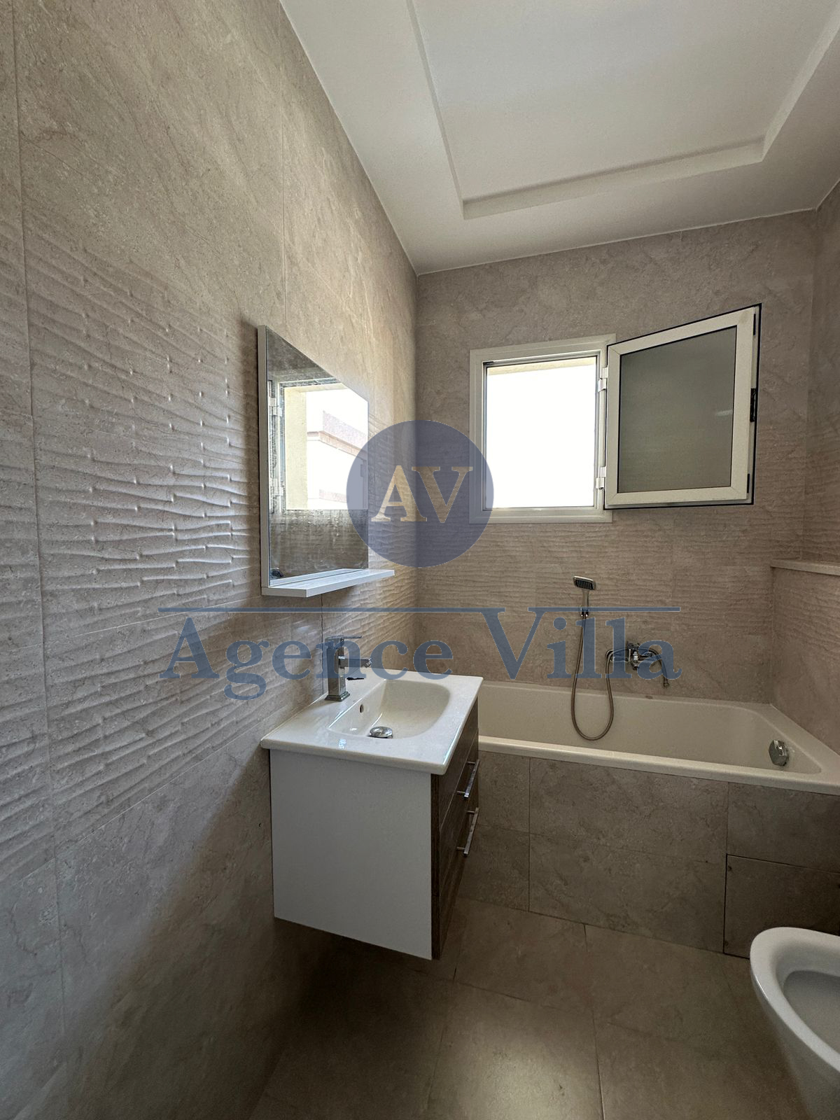 La Soukra La Soukra Location Duplex Duplex s4 avec jardin  la soukra neuf