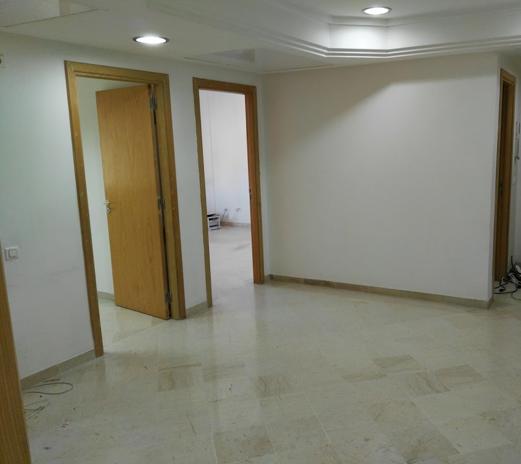 Bab Bhar Bab Bhar Bureaux & Commerces Bureau Bureau spacieux hall 3 openspace 168m2