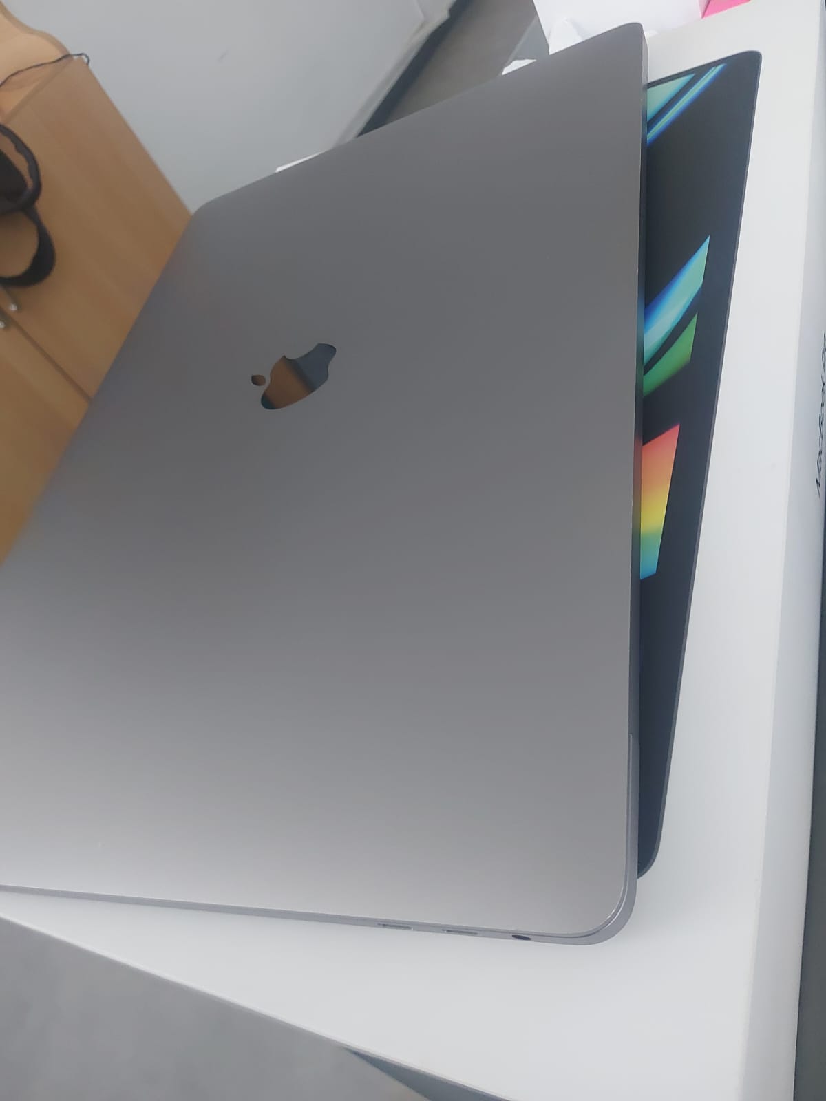 El Omrane Superieur Cite El Intilaka Apple / MacBook MacBook Macbook pro 2019