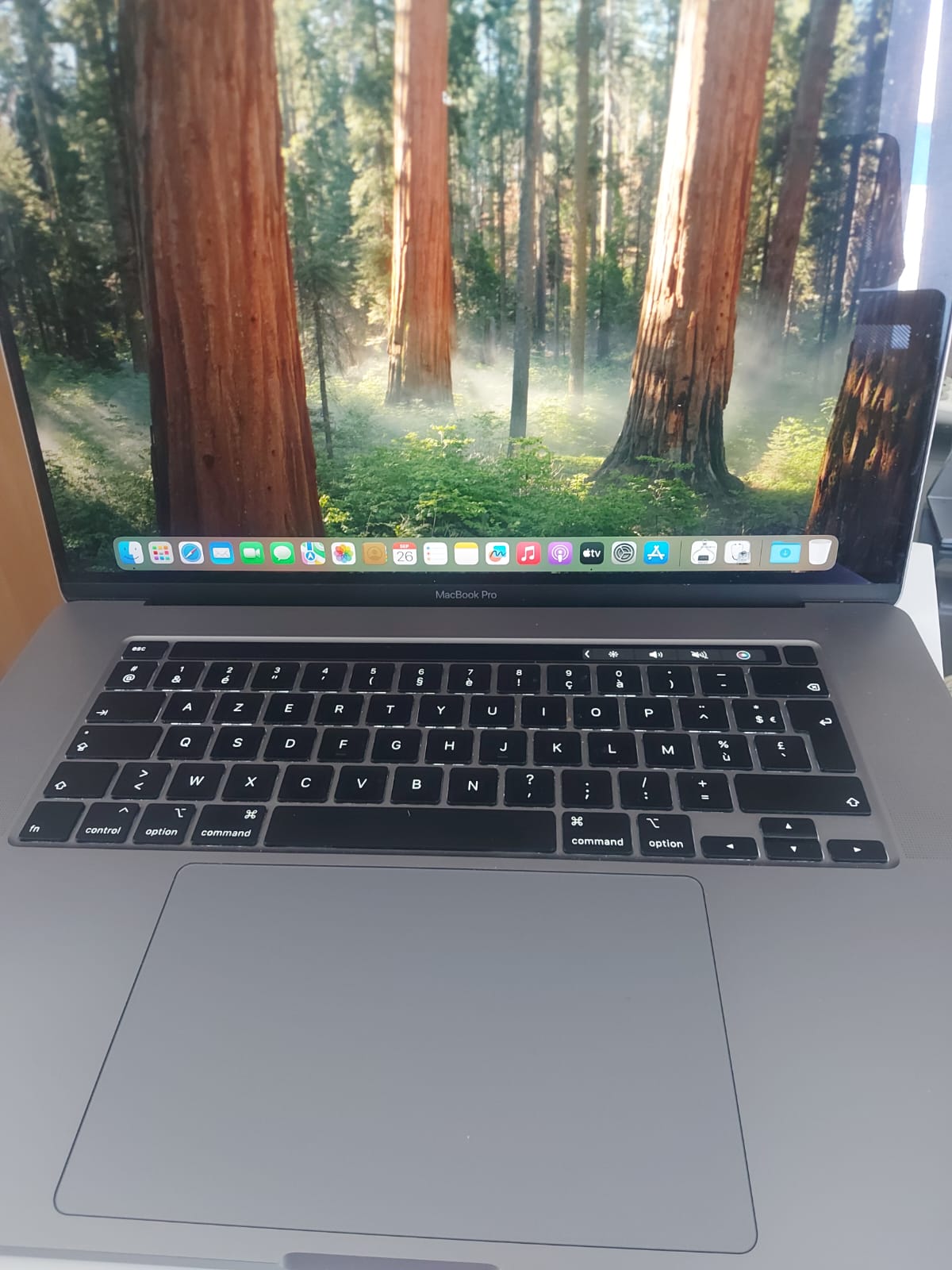 El Omrane Superieur Cite El Intilaka Apple / MacBook MacBook Macbook pro 2019