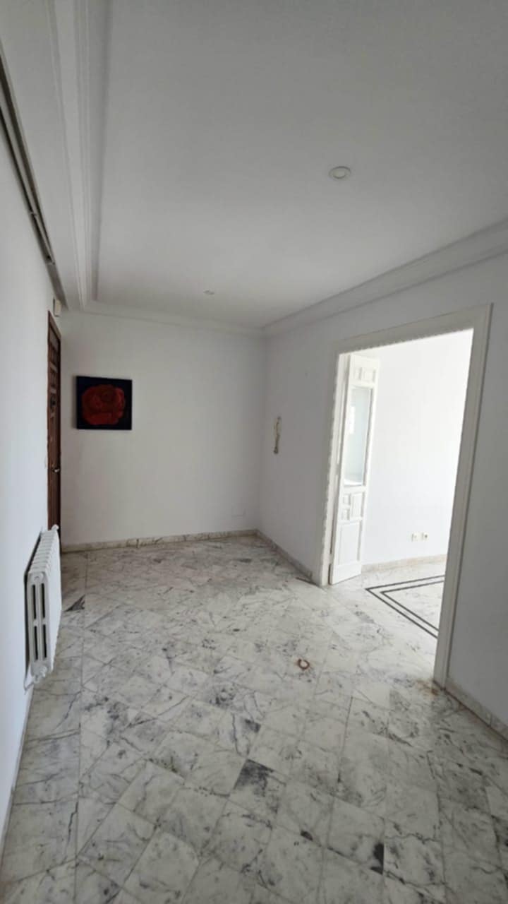 Ariana Ville Cite Ennasr 1 Vente Appart. 4 pices Appartement s plus 3  ennaser